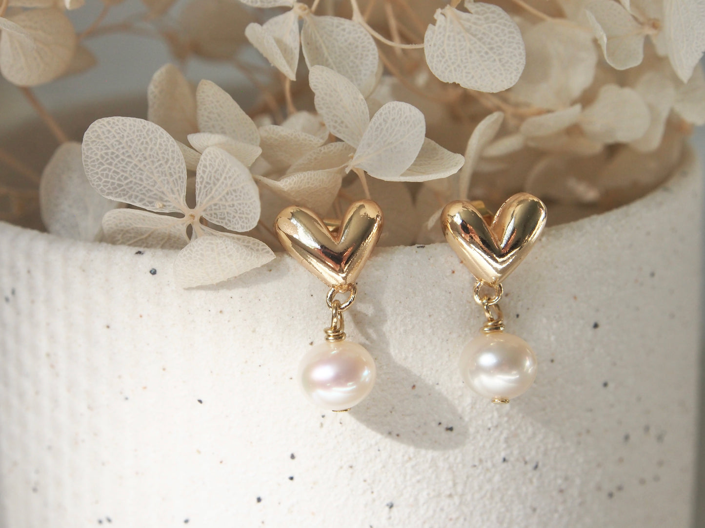 Jess Dainy Heart Freshwater Pearl Earrings