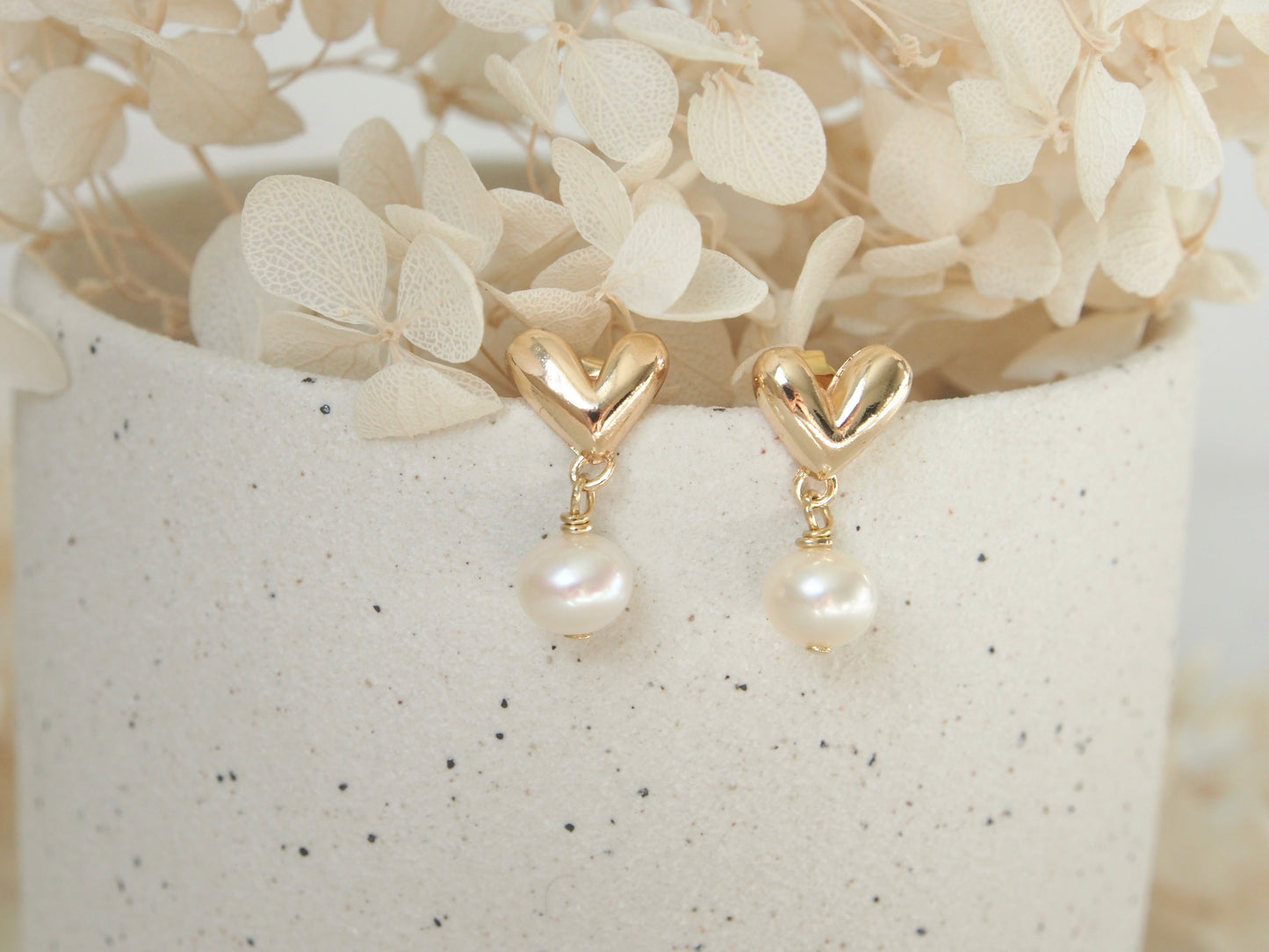 Jess Dainy Heart Freshwater Pearl Earrings