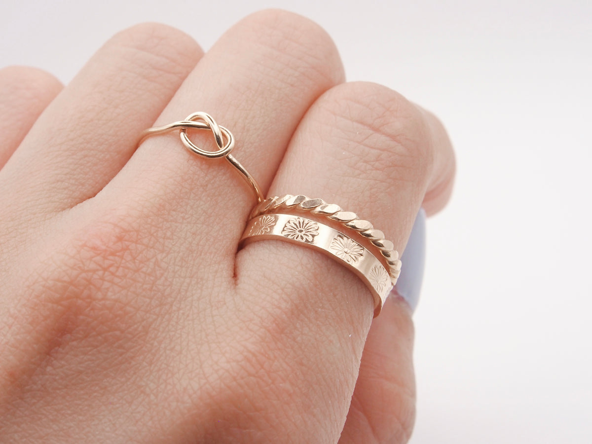 14K Gold Filled Customisable Birth Flower Band