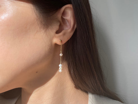 14K Gold Filled Dainty Pearl Earrings