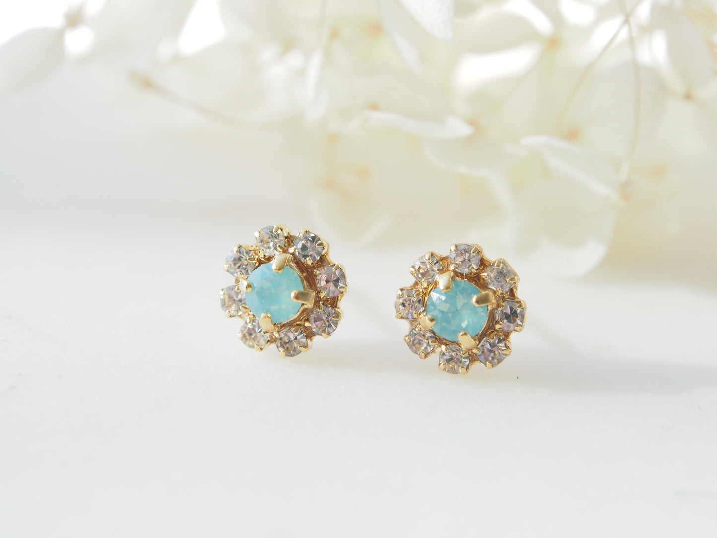 Nina Opal Green Crystal Flower