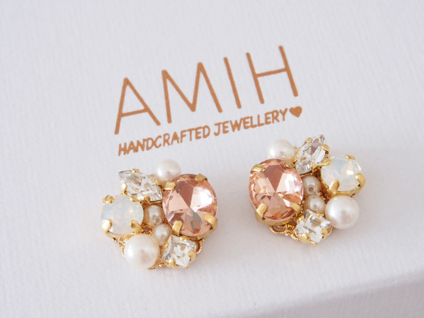 Sophie Crystal Cluster Pink x Opal White