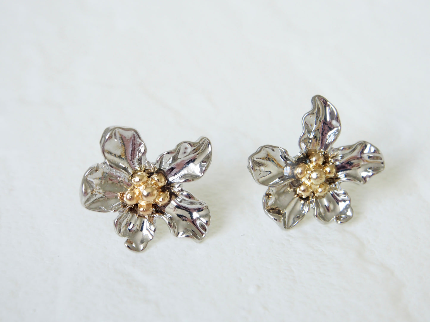 Grace Gold Flower Earrings