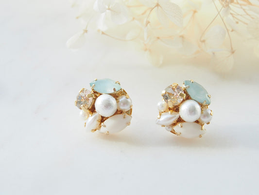 Allison Mint Green Crystal Cluster Earrings